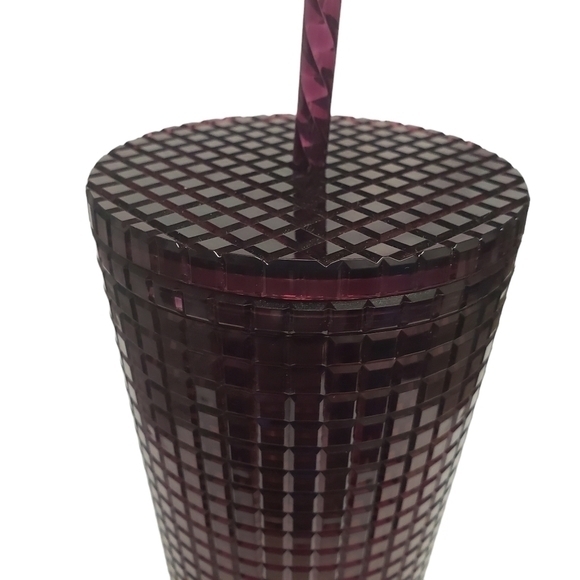 Starbucks Tumbler Ruby Red 24 oz.  New 2020 Screw On‎ Lid Straw - Picture 5 of 5